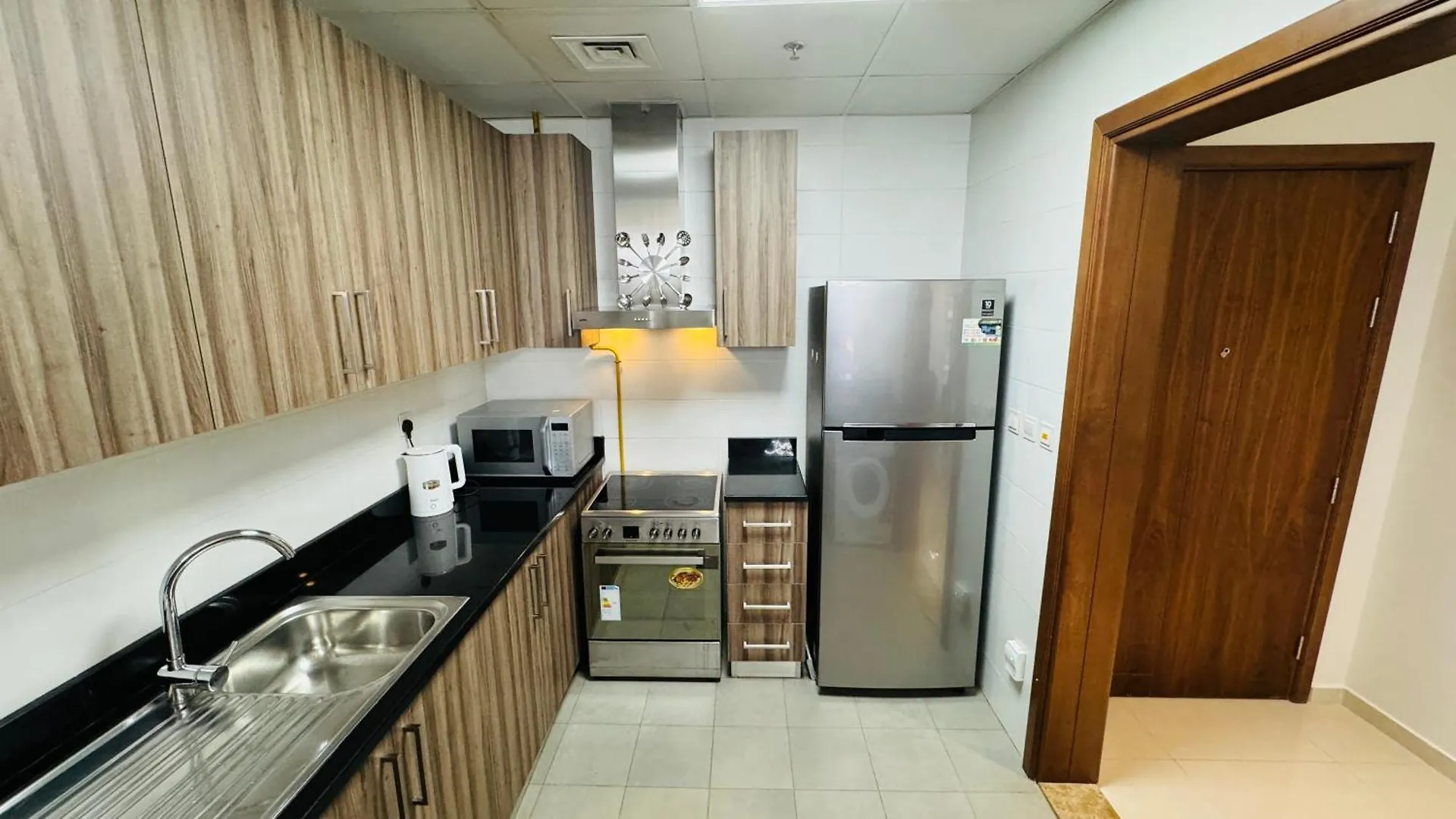 Modern Accommodations In Dunya Dubai'S Heart, Dubai Mall, Dubai Fountain And Burj Khalifa Getaway, Spectacular Views, 3-5 Minutes To Dubai Mall, Dubai Fountain & Burj Khalifa 0*,