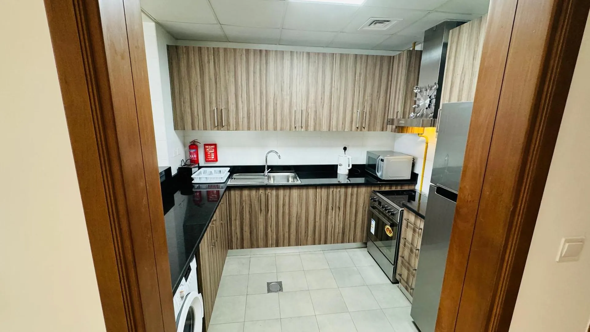 Apartment Modern Accommodations In Dunya Dubai'S Heart, Dubai Mall, Dubai Fountain And Burj Khalifa Getaway, Spectacular Views, 3-5 Minutes To Dubai Mall, Dubai Fountain & Burj Khalifa